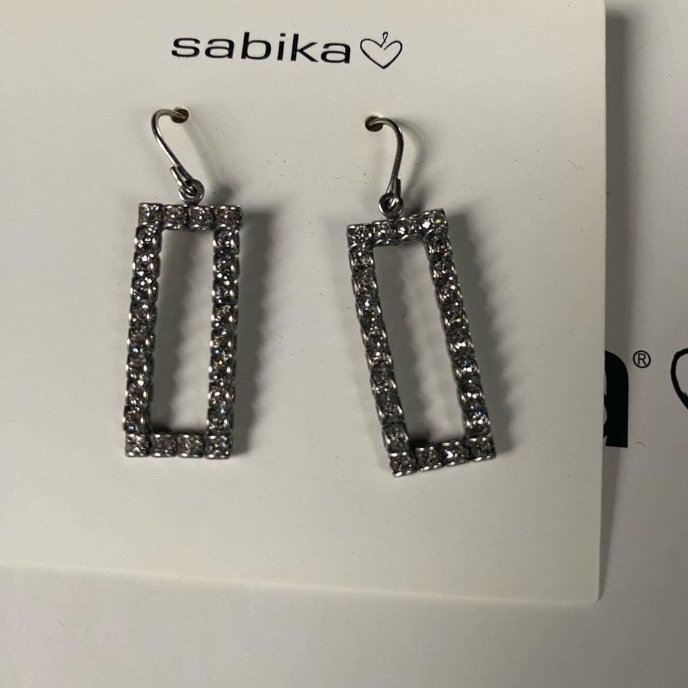 Sabika rectangular earrings
